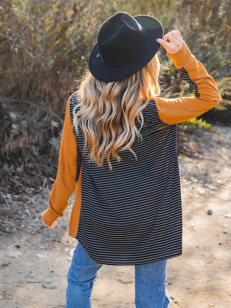 Amelia Cardigan - Gold