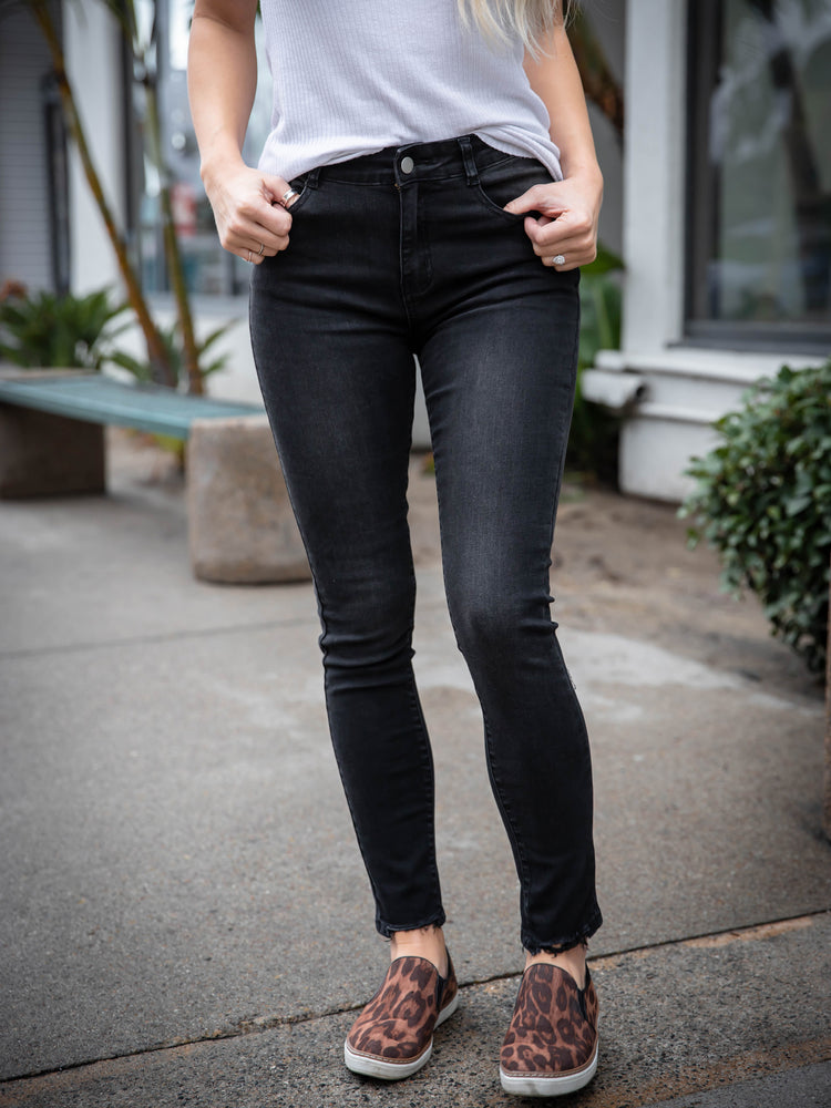 Stretch Skinny Jeans - Vintage Black