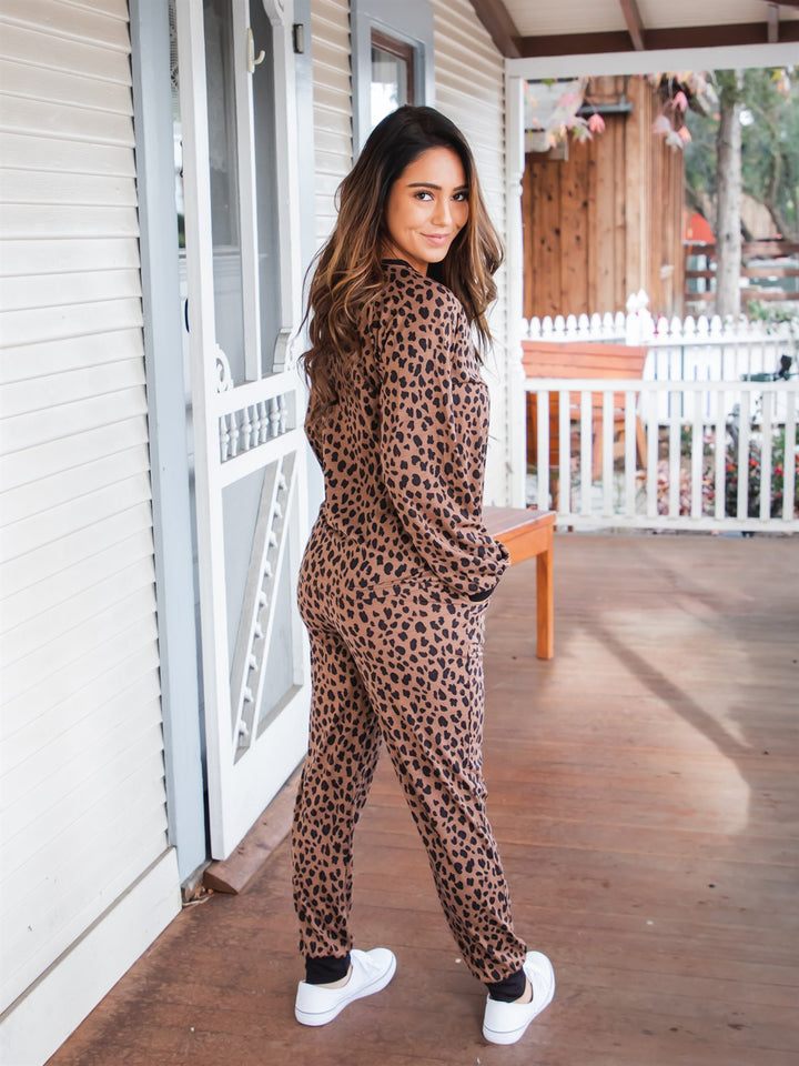 The Sterling Pajama Sets - Dark Brown Cheetah
