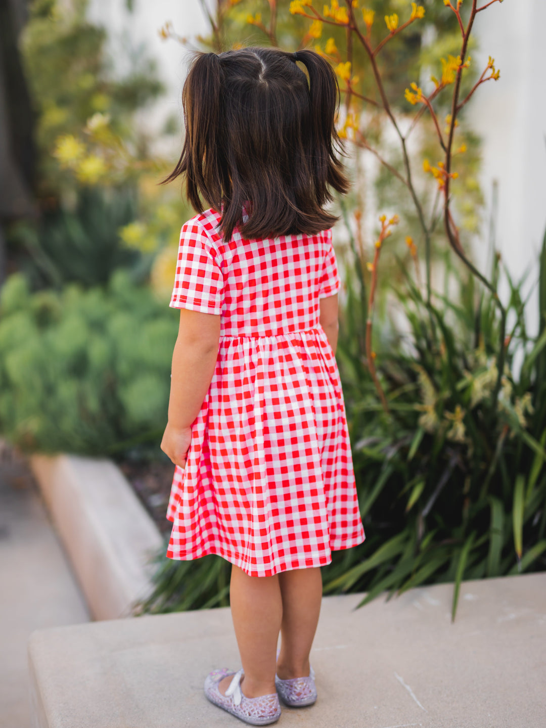 Gingham Little Girls Pocket Dress