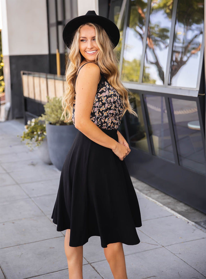 Solid Laura Skirt - Black